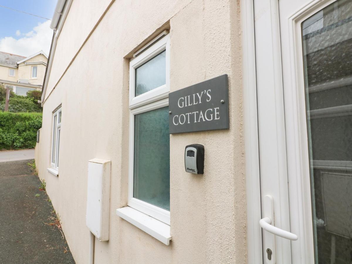 Holiday home Gilly's